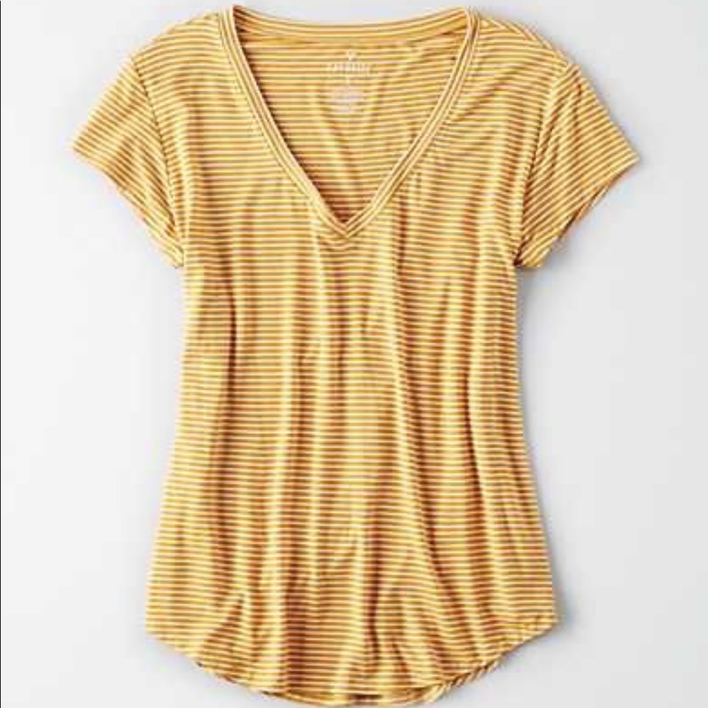 American eagle t shirt